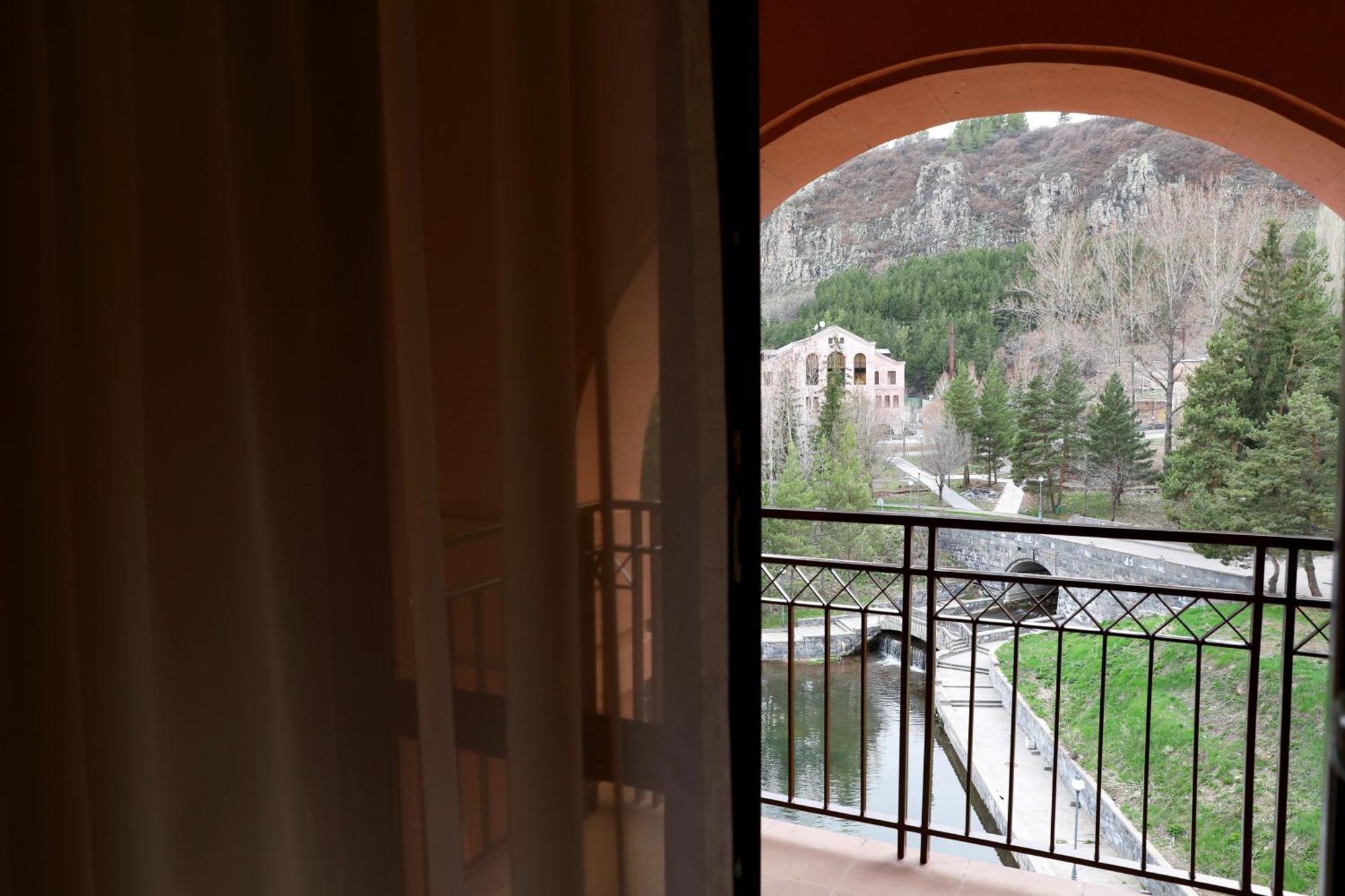 Grand Resort Jermuk Eksteriør billede